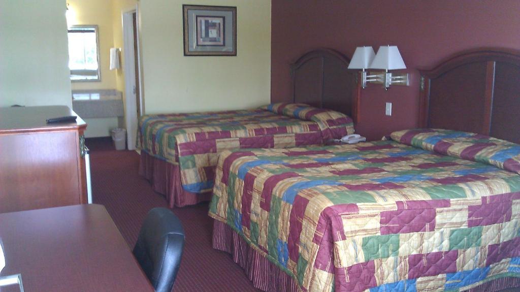 Scottish Inns Suites East Sam Houston Pkwy North Channelview Room photo